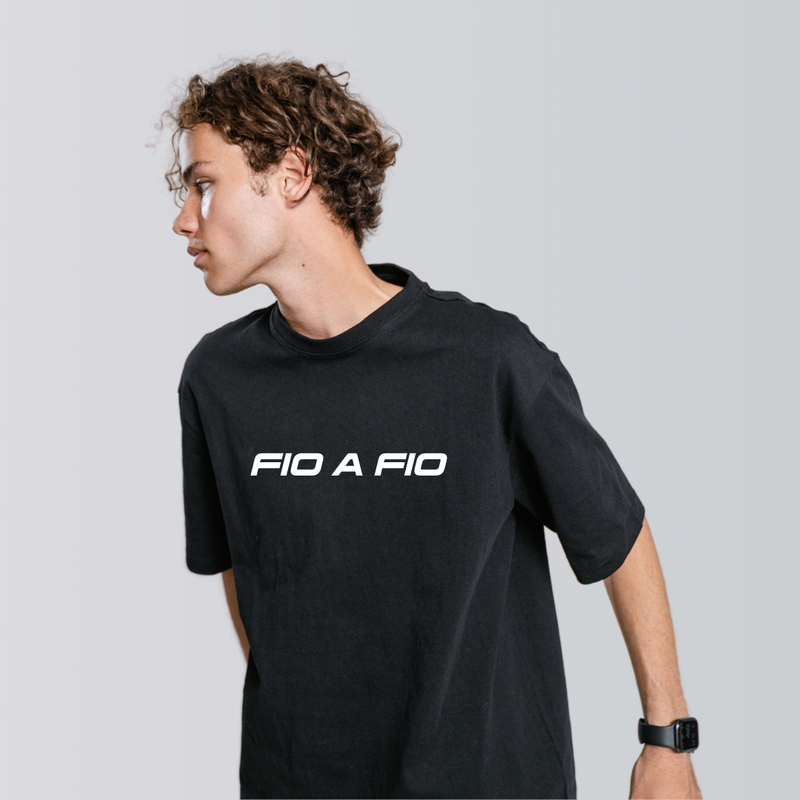 Camiseta Preta - Fio a Fio